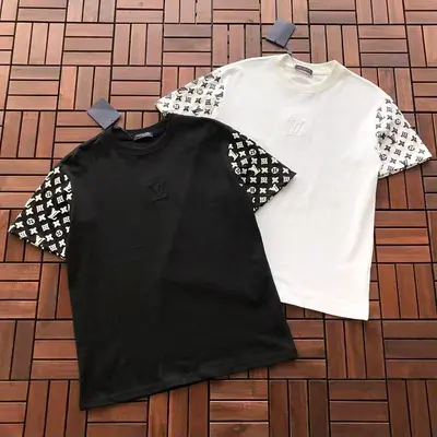 ￥~169 L🔥T-SHIRT 55060813 (im 185CM 80KG iwear size L in the photo)