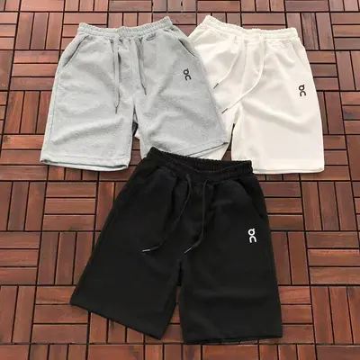 ¥~78 ON RU🔥🔥I🔥G SHORTS 66060817 (im 185CM 70KG iwear size L in the photo)