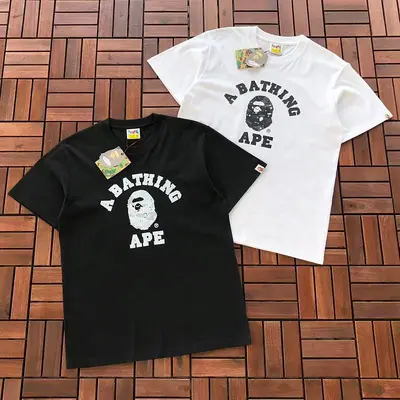 ￥ ~ 89 BAPE T-SHIRT 55060911 (im 185CM 80KG iwear size M in the photo)