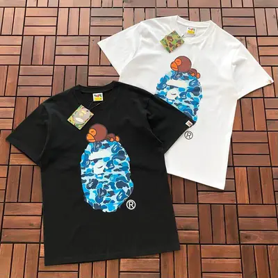 ￥~89 BAPE T-SHIRT 55060933 (im 185CM 80KG iwear size M in the photo)