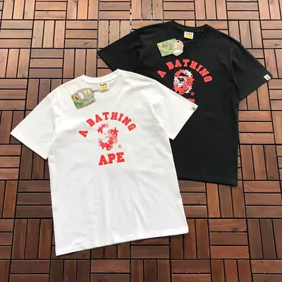 ￥ ~ 89 BAPE T-SHIRT 55060938 (im 185CM 80KG iwear size M in the photo)
