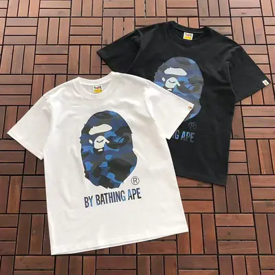 ￥ ~ 89 BAPE T-SHIRT 55060934 (im 185CM 80KG iwear size M in the photo)
