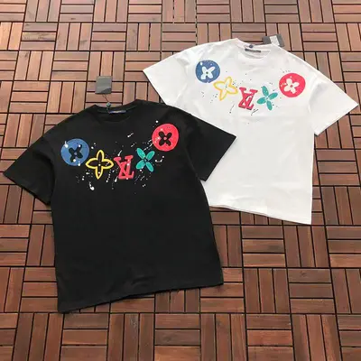 ￥~115 L🔥T-SHIRT 55061103 (im 185CM 80KG iwear size M in the photo)