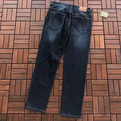 ￥ ~ 135 TOM FORD JEANS 55061118 (im 185CM 80KG iwear size 36 in the photo)