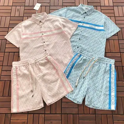 ￥~215 D🔥O🔥T-SHIRT SHIRT SHORTS 55061355 (im 185CM 70KG iwear size L in the photo)