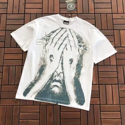 ￥~79 HELLSTAR T-SHIRT 77061222 (im 185CM 80KG iwear size M in the photo)