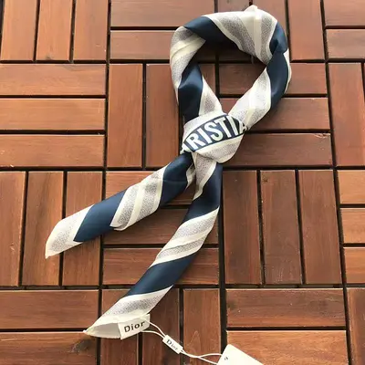 ￥ ~ 86 D🔥O🔥SCARF（长87CM*宽87CM）55061296