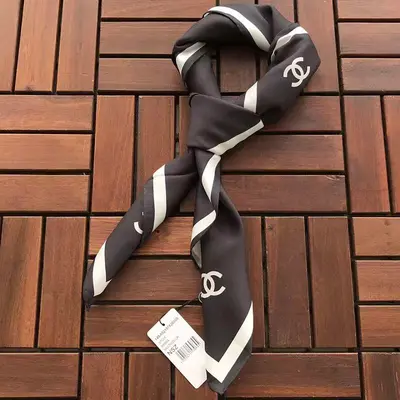 ￥~86 C🔥A🔥E🔥SCARF 55061279（长87CM*宽87CM）