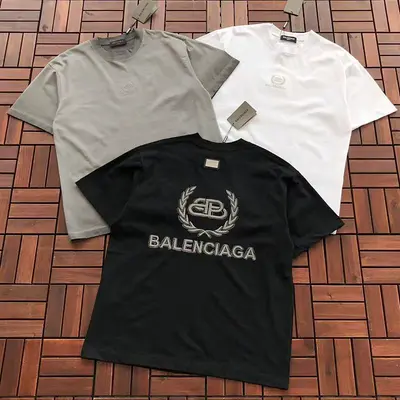 ¥~125 B🔥L🔥🔥🔥IA🔥A T-SHIRT 55061211 (im 185CM 70KG iwear size L in the photo)