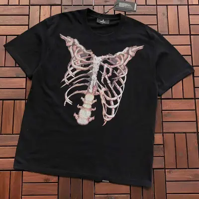 ￥~79 REPRESENT T-SHIRT 66061446 (im 185CM 80KG iwear size L in the photo)