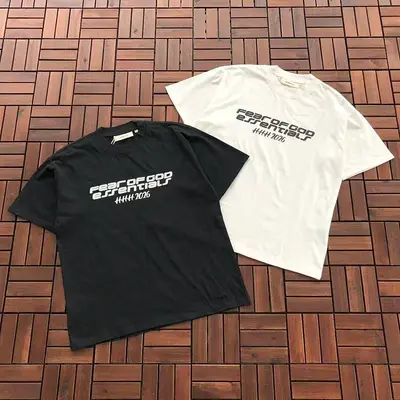 ￥~85 FOG T-SHIRT 77061430 (im 185CM 70KG iwear size M in the photo)