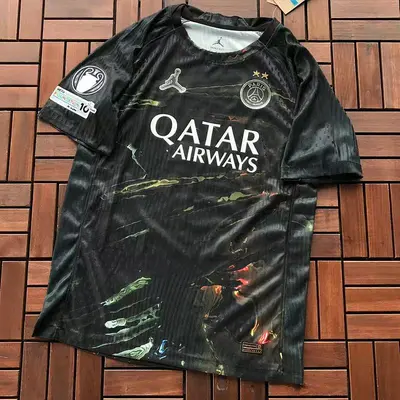 ¥ ~ 75 FOOTBALL T-SHIRT 55061509 (im 185CM 80KG iwear size M in the photo)