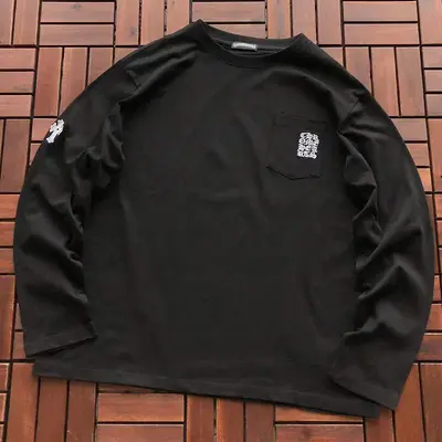 ￥~95 CH🔥OM🔥 HE🔥RTS LONG-SLEEVE 77061583 (im 185CM 70KG iwear size M in the photo)