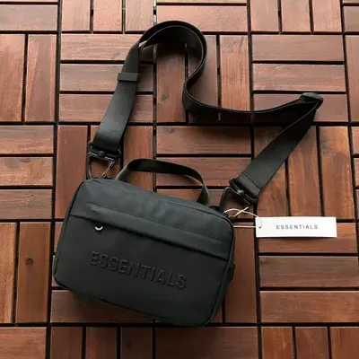 ¥~125 FOG BAG 66061603(长22CM*宽15CM*高6CM)