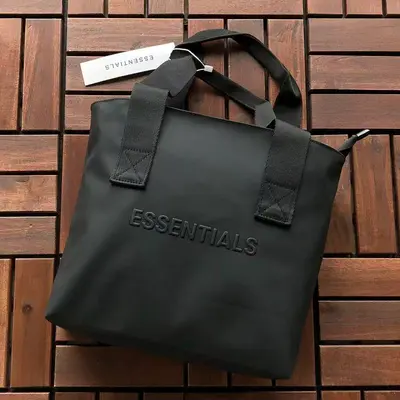 ¥~125 FOG BAG 66061602(长32CM*宽25CM*高8CM)