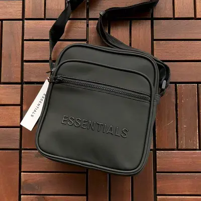 ¥~125 FOG BAG 66061625(长21CM*宽24CM*高7CM)