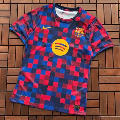 ¥ ~ 66 FOOTBALL T-SHIRT 55061630 (im 185CM 80KG iwear size M in the photo)