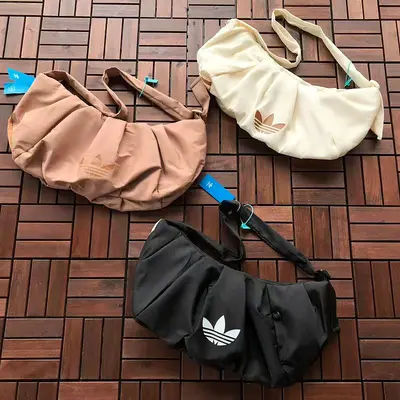 ¥~99 🔥DI🔥AS BAG 77061806(长53CM*宽24CM)