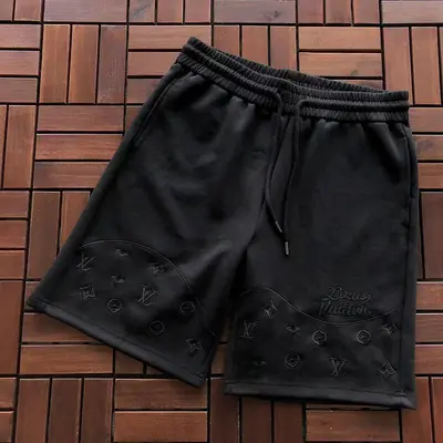 ￥~119 L🔥SHORTS 66062107 (im 180CM 68KG iwear size L in the photo)