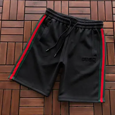 ￥~119 G🔥C🔥I SHORTS 66062148 (im 180CM 68KG iwear size L in the photo)