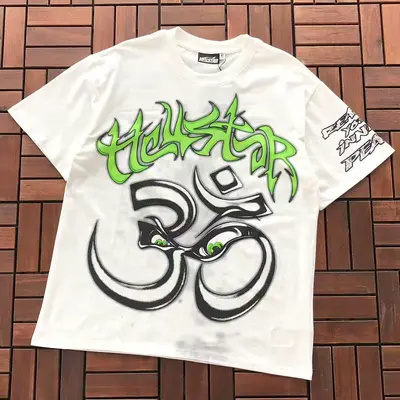 ￥~95 HELLSTAR T-SHIRT 55062128 (im 180CM 68KG iwear size S in the photo)
