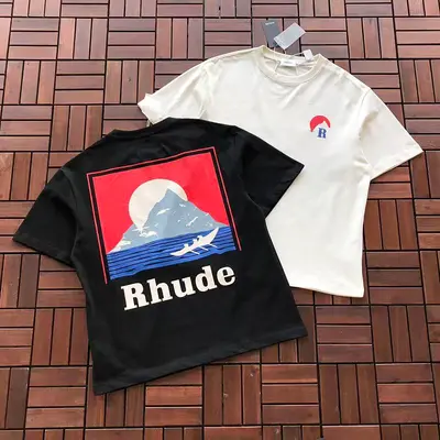 ￥~86 R🔥U🔥E T-SHIRT 77062247 (im 185CM 80KG iwear size M in the photo)