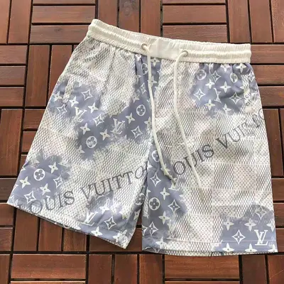 ￥ ~ 109 L🔥SHORTS 55062216 (im 180CM 68KG iwear size L in the photo)