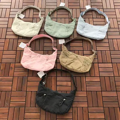 ￥~159 L🔥🔥UL🔥M🔥N BAG 66062228（长38CM*宽18CM*高10CM）