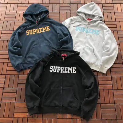 ￥~179 S🔥P🔥E🔥E HOODIE FLEECE 66062221 (im 180CM 68KG iwear size M in the photo)