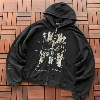 ￥~189 E.R.D HOODIE 77062542 (im 185CM 80KG iwear size M in the photo)
