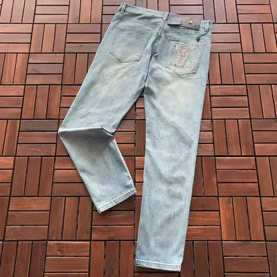 ¥~226 L🔥JEANS 66062561 (im 180CM 68KG iwear size 32 in the photo)