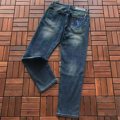 ￥~226 L🔥JEANS 66062559 (im 180CM 68KG iwear size 31 in the photo)