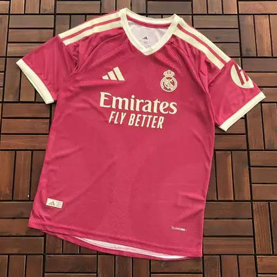 ￥~85 FOOTBALL T-SHIRT 55062518 (im 180CM 68KG iwear size L in the photo)