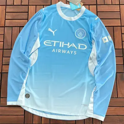 ￥~95 FOOTBALL LONG-SLEEVE 55062526 (im 180CM 68KG iwear size M in the photo)