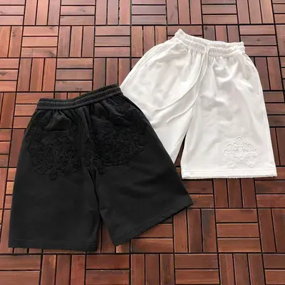 ¥~199 CH🔥OM🔥 HE🔥RTS SHORTS 55062717 (im 185CM 70KG iwear size M in the photo)