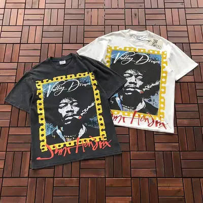 BLACK ￥~ 109 WHITE ￥~ 99 VA🔥L🔥Y T-SHIRT 55062839 (im 185CM 70KG iwear size S in the photo)