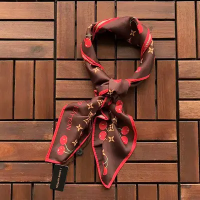 ￥~66 L🔥SCARF 55062896（长86CM*宽86CM）