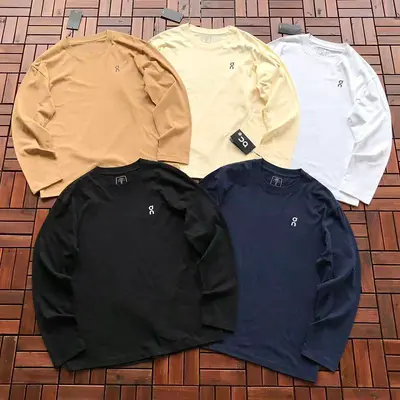 ¥~125 ON RU🔥🔥I🔥G LONG-SLEEVE 66062807 (im 185CM 70KG iwear size XL in the photo)