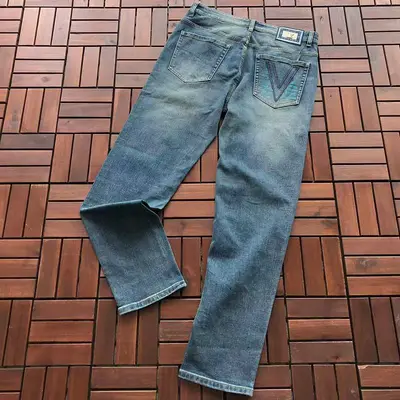 ¥~135 L🔥JEANS 55062879 (im 185CM 70KG iwear size 33 in the photo)