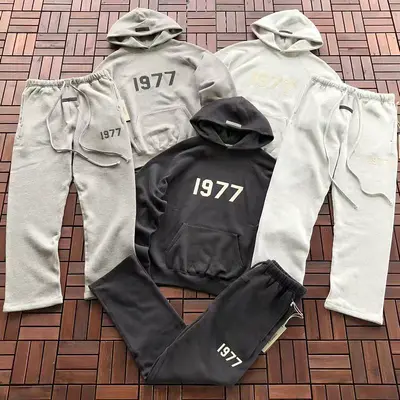 TOP￥175 PANTS￥165 FOG HOODIE TROUSERS FLEECE 88062921 (im 185CM 80KG iwear size S in the photo)