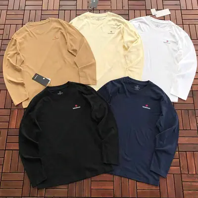 ￥~125 L🔥🔥UL🔥M🔥N LONG-SLEEVE 66062908 (im 185CM 70KG iwear size XL in the photo)