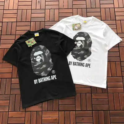 ¥~79 BAPE T-SHIRT 77063021 (im 185CM 70KG iwear size M in the photo)