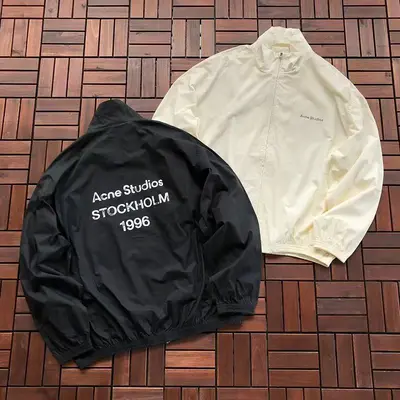 ¥~308 ACNE STUDIOS JACKET 77070110 (im 185CM 80KG iwear size 42 in the photo)