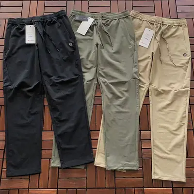 ￥~185 L🔥🔥UL🔥M🔥N TROUSERS 66070236 (im 185CM 70KG iwear size XL in the photo)