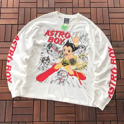 ¥ ~ 135 CHOOOSELF LONG-SLEEVE 55070376 (im 185CM 70KG iwear size S in the photo)