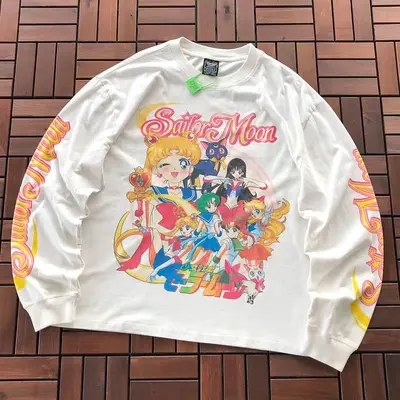 ¥ ~ 135 CHOOOSELF LONG-SLEEVE 55070378 (im 185CM 70KG iwear size S in the photo)