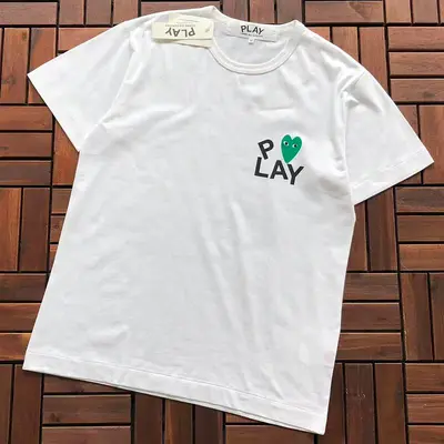 ¥ ~ 95 CDG T-SHIRT 55070360 (im 185CM 70KG iwear size M in the photo)
