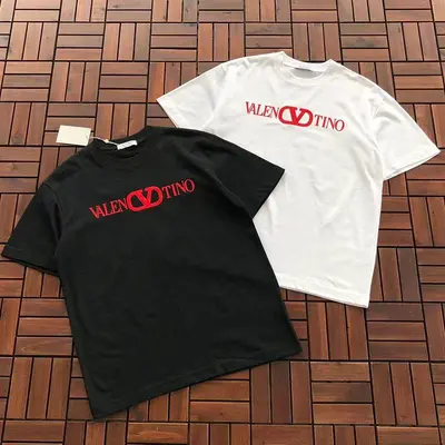 ¥~119 VALENTINO T-SHIRT 55070347 (im 185CM 70KG iwear size L in the photo)