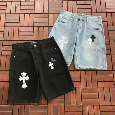 ¥ ~ 185 CH🔥OM🔥 HE🔥RTS SHORTS JEANS 55070420 (im 185CM 70KG iwear size L in the photo)