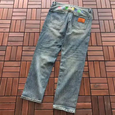 ￥~175 B🔥RB🔥RRY JEANS 66070561 (im 185CM 70KG iwear size 34 in the photo)